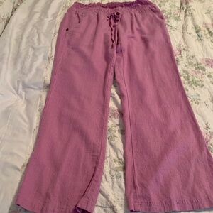 Beautiful pink linen slacks